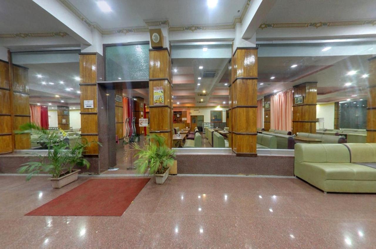Kanthi Resorts Badami Bāgalkot Exterior foto
