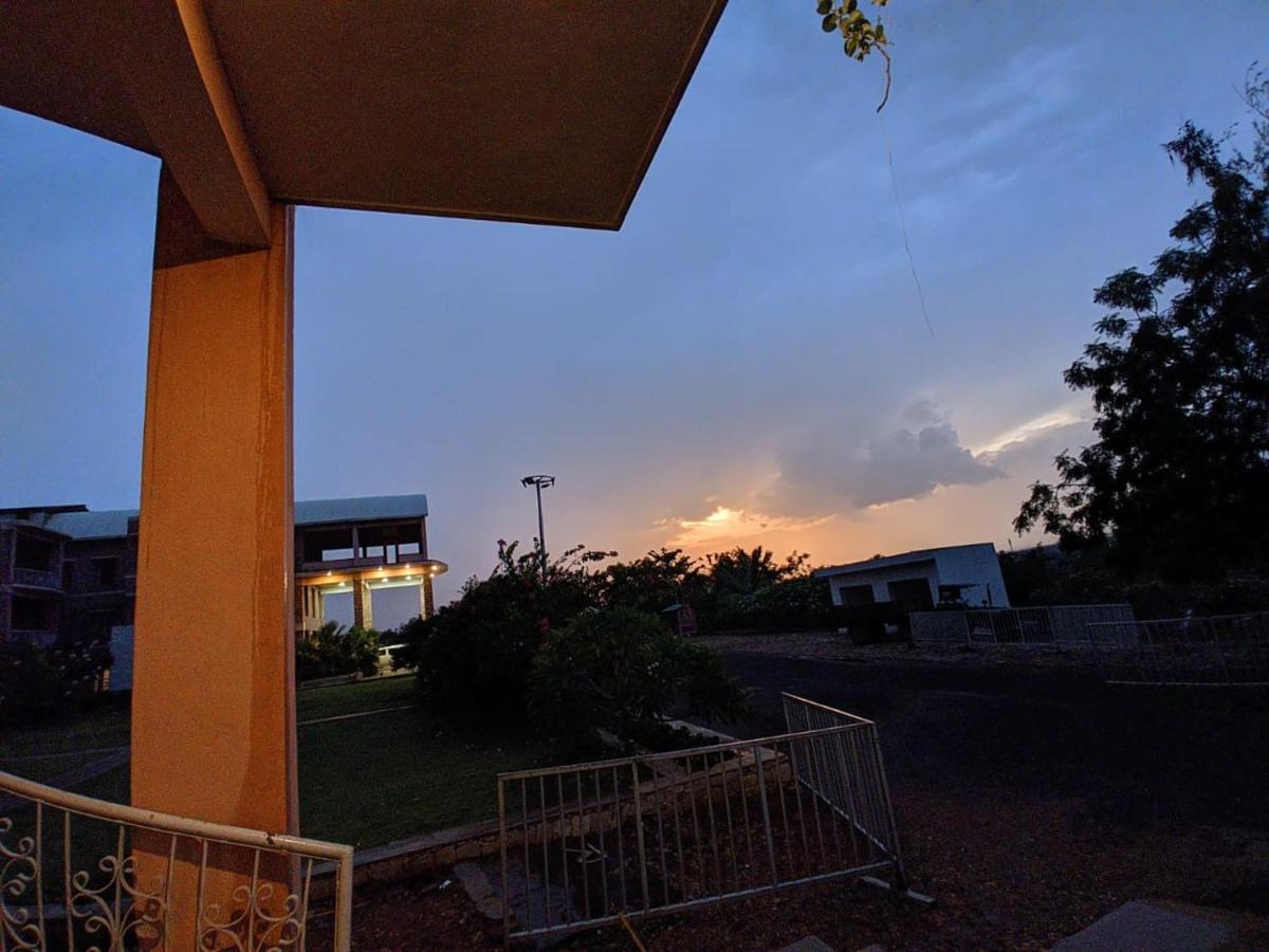 Kanthi Resorts Badami Bāgalkot Exterior foto